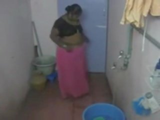 Desi obec bhabhi indické teta skrytý semeno http://www.xnidhicam.blogspot.com