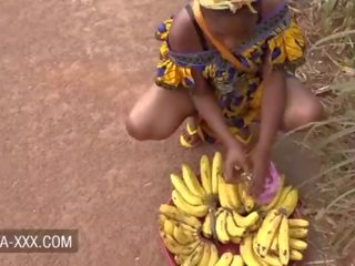 Черни банан seller любимец прелъстена за а голям възрастен клипс